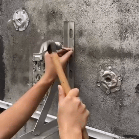 Clavador Mágico para Hogar y Taller